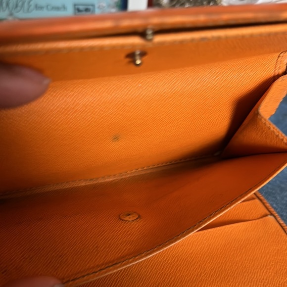 LV International Orange Epi long wallet - Picture 10 of 12